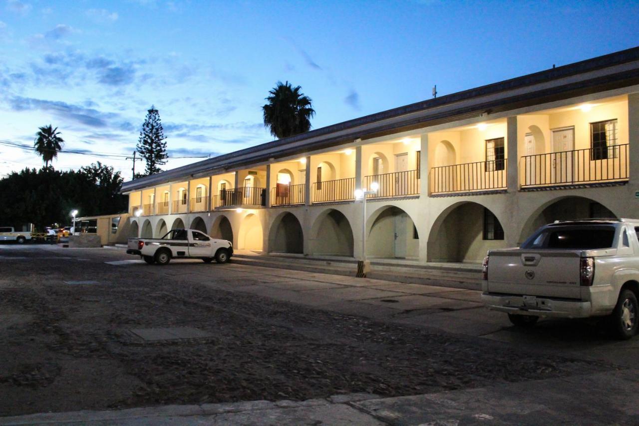 Armida Express Hotel Guaymas Exterior photo