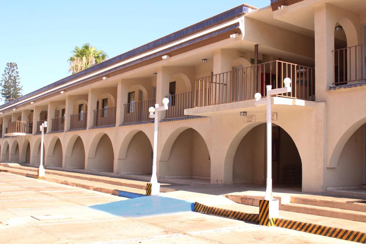 Armida Express Hotel Guaymas Exterior photo