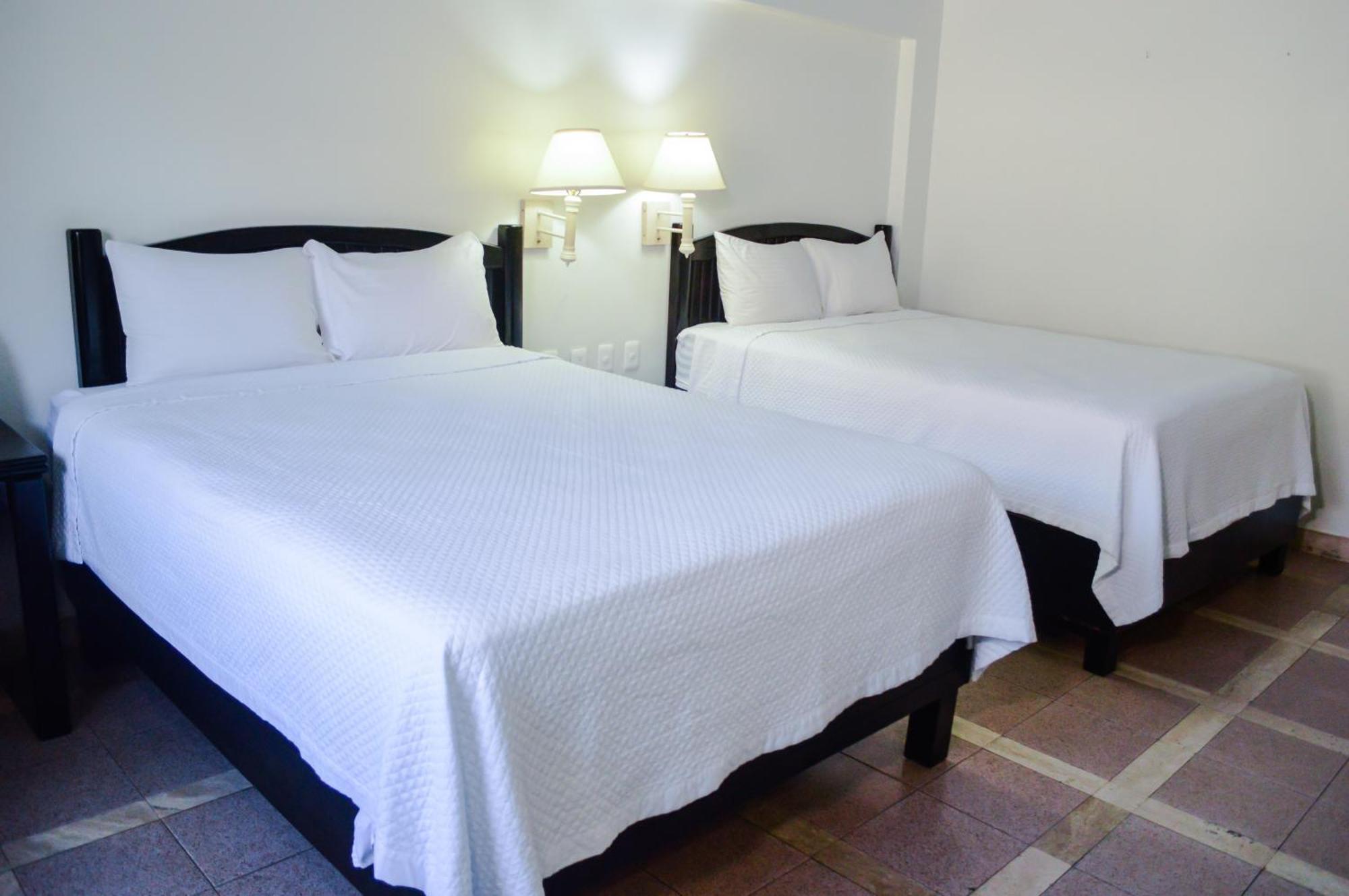 Armida Express Hotel Guaymas Exterior photo